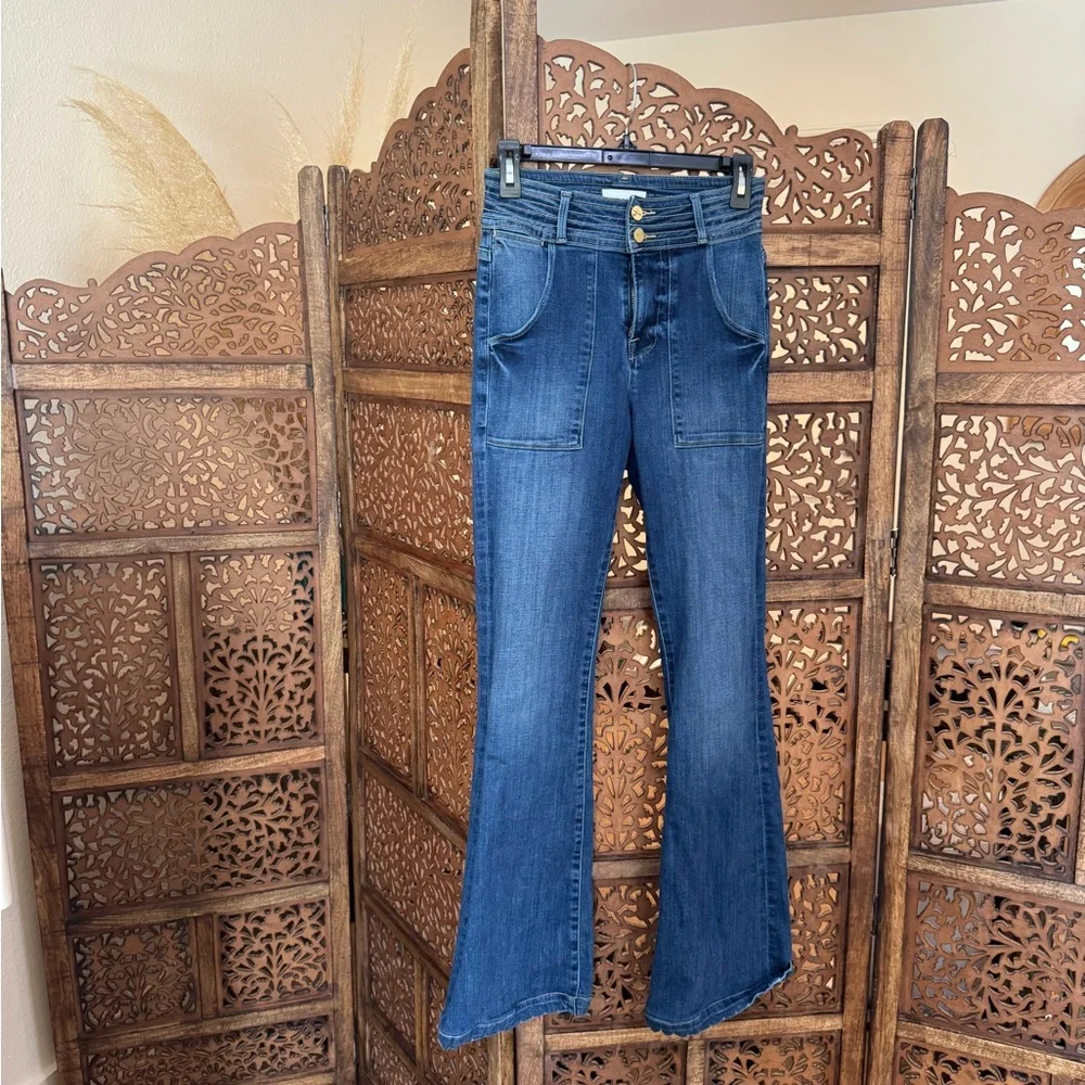 Frame Denim Le High Flare Patch Pocket Trapunto Stitch Stallion